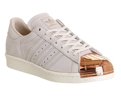 adidas schuhe schwarz mit rosegold superstar 80s